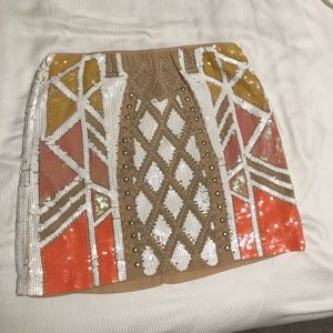 Sequenced skirt